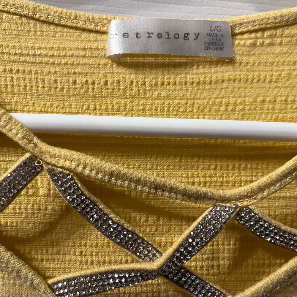 Yellow Sleeveless Top - Picture 2 of 3